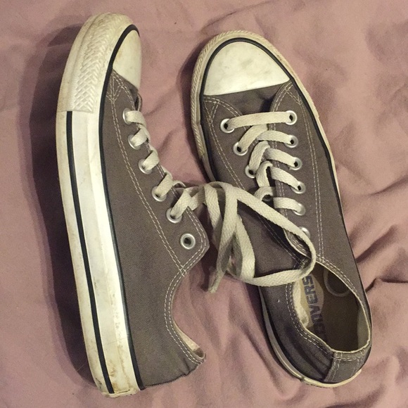 Converse - Picture 2 of 3